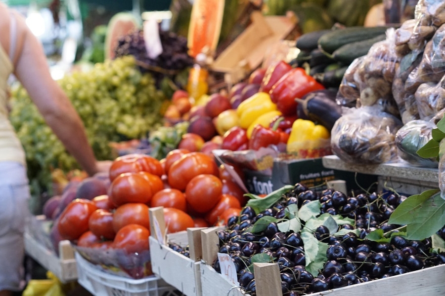 Zero waste bar: jak minimalizować odpady i maksymalnie wykorzystać składniki w miksologii